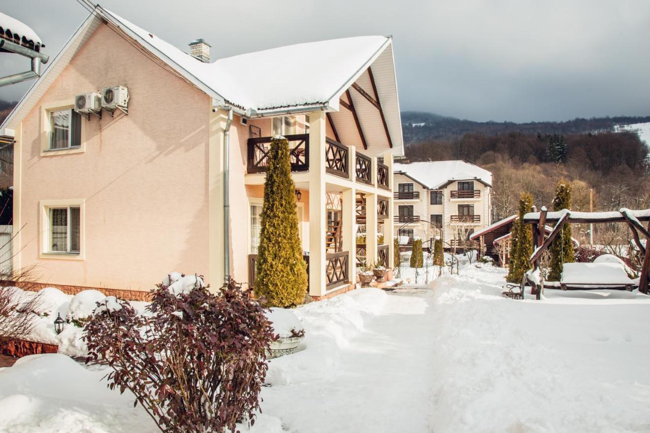 Августин Hotel Solochin Exterior photo